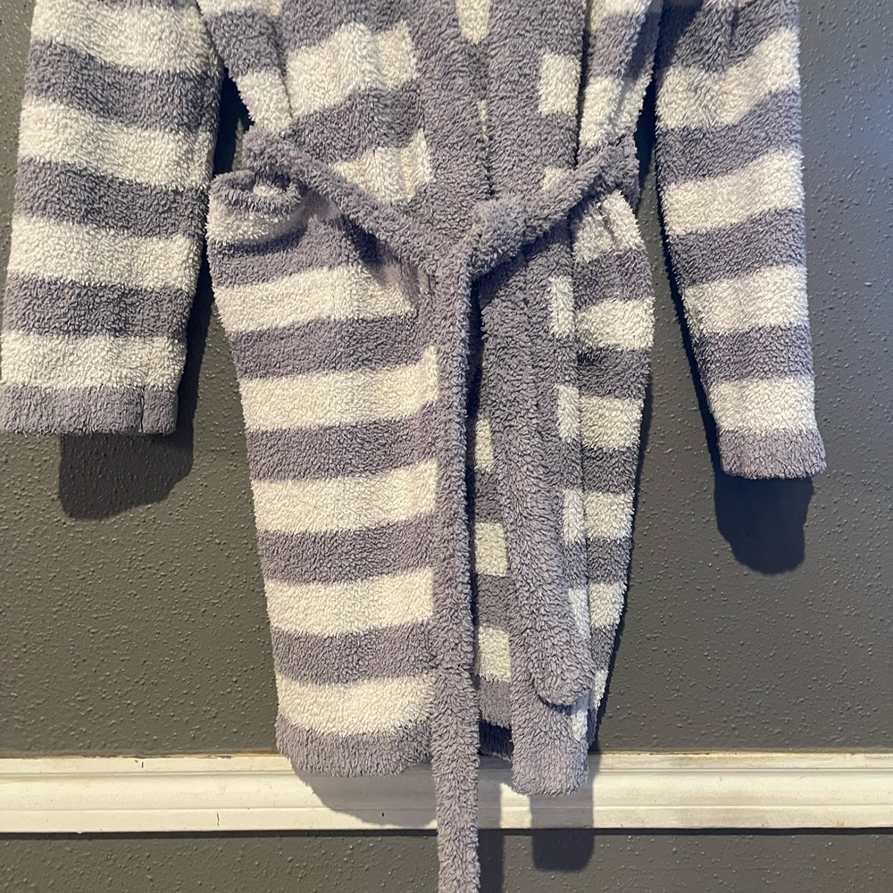 Barefoot Dreams Cozy Chic® Stripe Hooded Robe - Picture 6 of 11